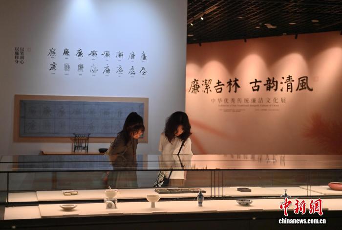 探索九游游戏无限可能 - 九游官网